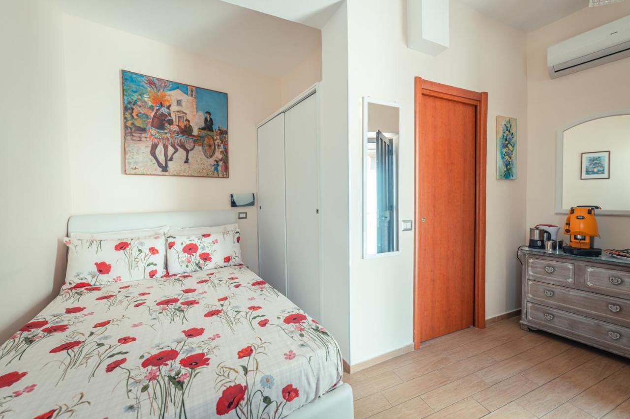 Elegant R&b Floridia Bed & Breakfast